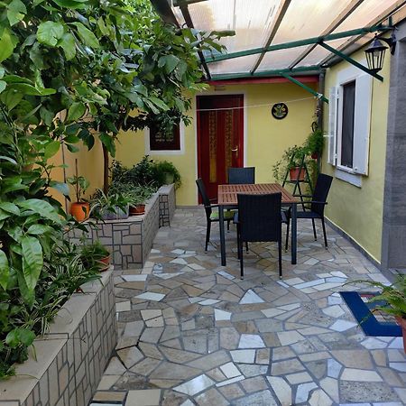 Apartman Jadranka ヴェリ・ロシニュ エクステリア 写真